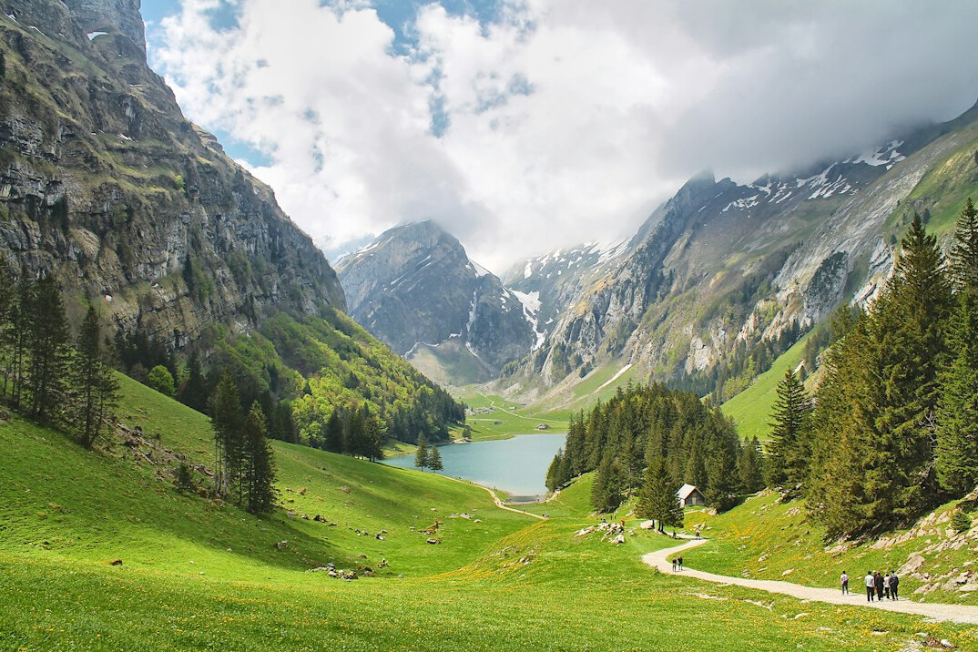 swiss alps landscape