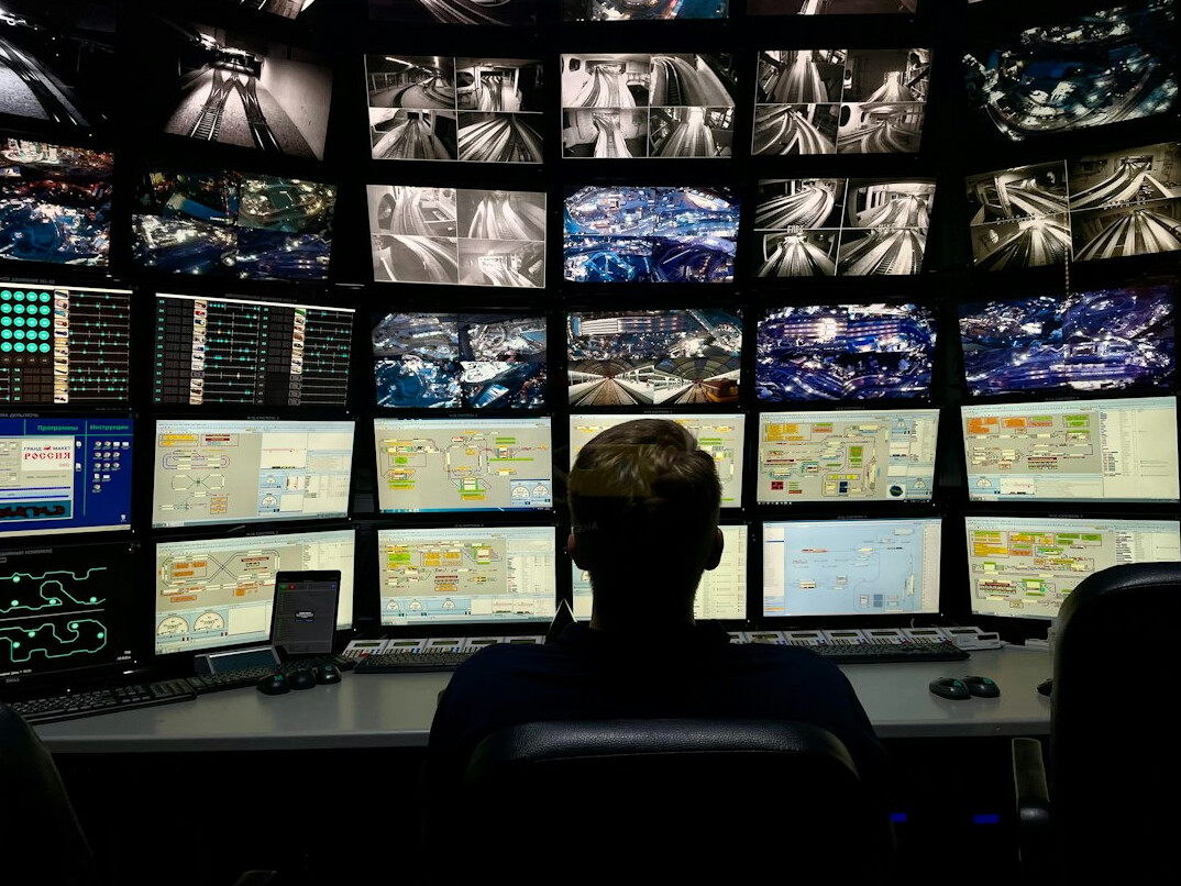 data surveillance screen